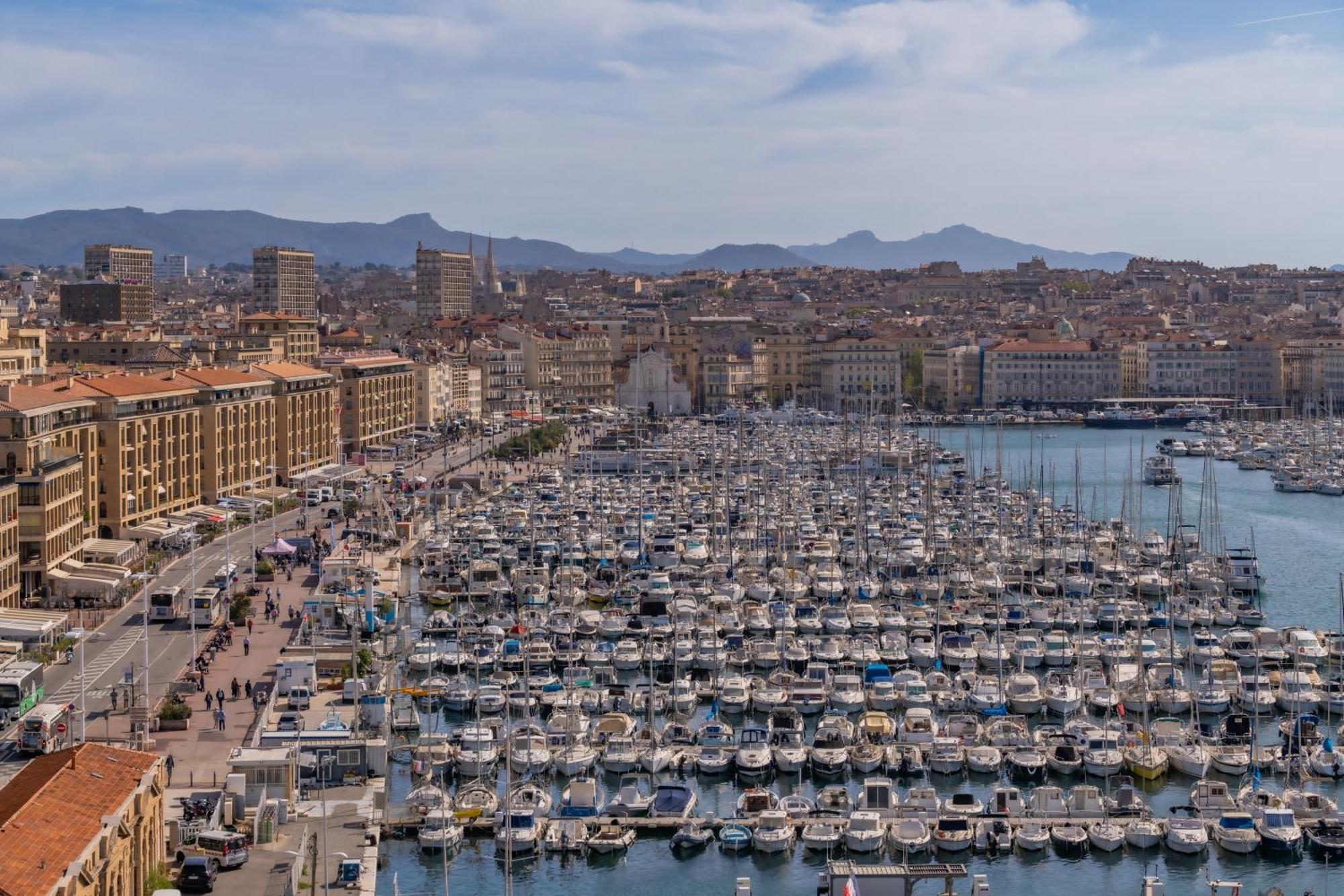 La Pitcholine, Studio Avec Balcon Au Vieux Port Marseille Bagian luar foto